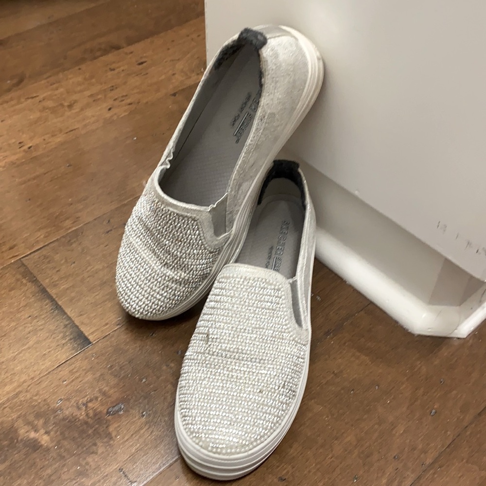 Skechers street memory foam